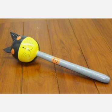 Ahşap Kedili Batman Marakas Tekli 