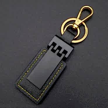 Siyah Gold Deri Metal Anahtarlık 