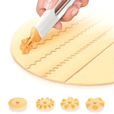 4 Başlıklı Hamur Kesici