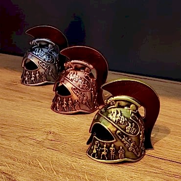 Metal Dekoratif Şövalye Miğferi