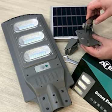 Güneş Enerjili Sokak Lambası 120 W