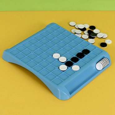 Reversi Zeka Strateji Oyunu 