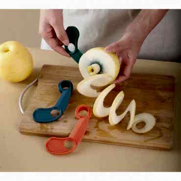 Plastik Pratik Elma Dilimleyici 